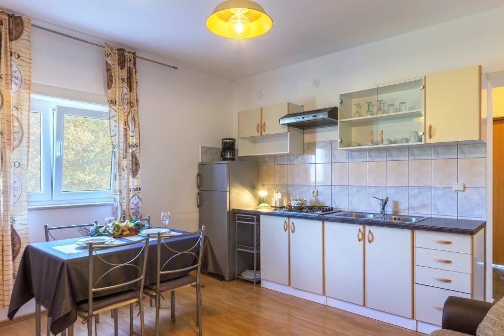 Căn hộ, 1 phòng ngủ (1008/3315) | Bếp riêng | Tủ lạnh, bếp nấu, dụng cụ pha cà phê/trà, ấm điện 