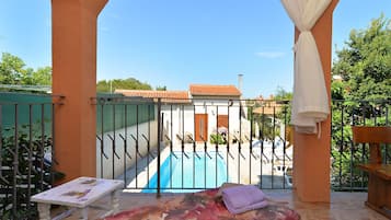 Apartment, 3 Bedrooms (1008/3316) | Terrace/patio