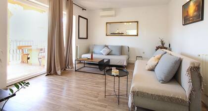 Apartments Jasmine 1008