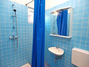 Apartment, 1 Schlafzimmer (1328/12654) | Badezimmer | Dusche, Handtücher