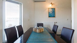 公寓, 2 間臥室 (1328/12573) | 房內用餐區