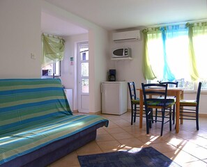 Appartamento, 1 camera da letto (1284/12274) | Area soggiorno | TV