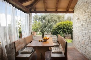 Dubbelrum - 1 sovrum (881/2056) | Terrass/Patio