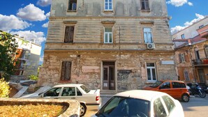 Unclassified image, 4 of 77, button - Apartments City center 1472 (Pula)