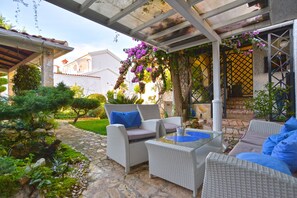 Exterior detail - Apartments Mila 1039 (Medulin)