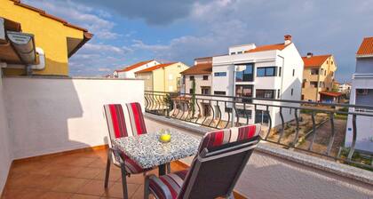 Apartments Lean 1048