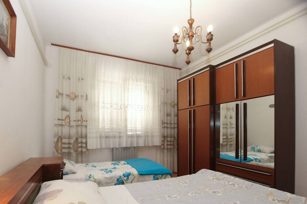 Apartment, 1 Bedroom (1306/12414)