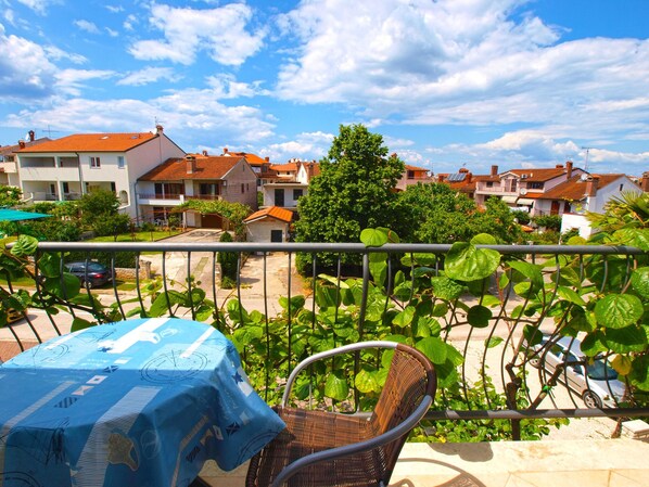 Apartment, 1 Bedroom (1099/9467) | Balcony