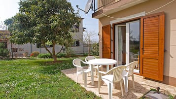 Apartment, 1 Bedroom (1066/5082) | Terrace/patio