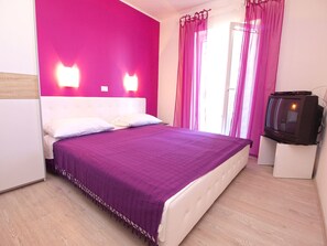 Departamento, 1 habitación (1000/3240) | Tabla de planchar con plancha, wifi gratis y ropa de cama 