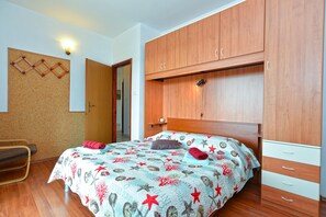 Apartment, 4 Bedrooms (624/1491) | In-room safe, iron/ironing board, free WiFi, bed sheets - Apartments Nelli 624 (Pula)