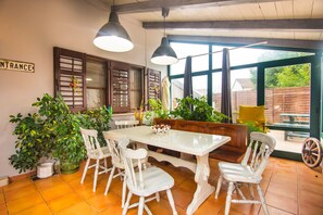 Apartment, 3 Schlafzimmer | Terrasse/Patio