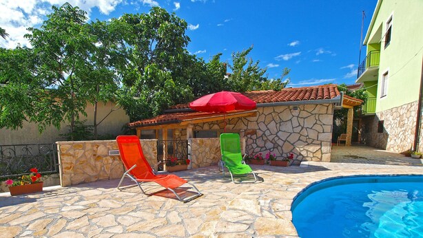 Outdoor pool - Apartments Ivanka 1056 (Pula)