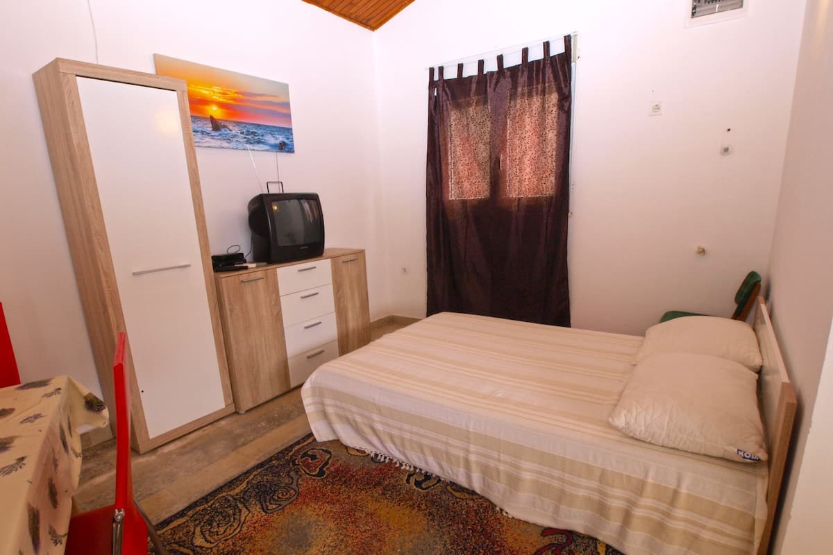 Apartment, 1 Bedroom (1056/4402)
