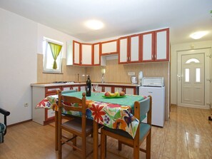 Apartment, 1 Schlafzimmer (1227/11310) | Eigene Küche | Kühlschrank, Herdplatte, Wasserkocher mit Kaffee-/Teezubehör