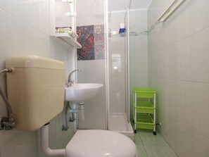 Huoneisto, 1 makuuhuone (1227/11310) | Kylpyhuone | Hiustenkuivaaja, pyyhkeet
