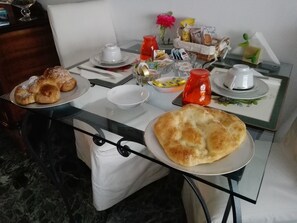 Breakfast area - B&B Casavale (Carloforte)