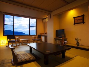 Japanese Room, Mountain View, Japanese Breakfast, Check-in only between 3pm-6pm | Minibar, in-room safe, free WiFi - Gora Hanaogi Sounkaku (Hakone)