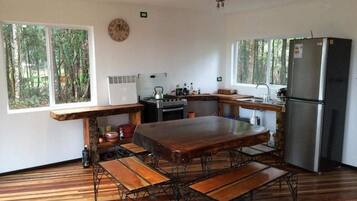 Standard Cabin, 2 Bedrooms, 2 Bathrooms | Private kitchen | Fridge, microwave, oven, stovetop