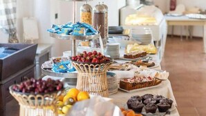 Dining - La Sciara Hotel (Lipari)