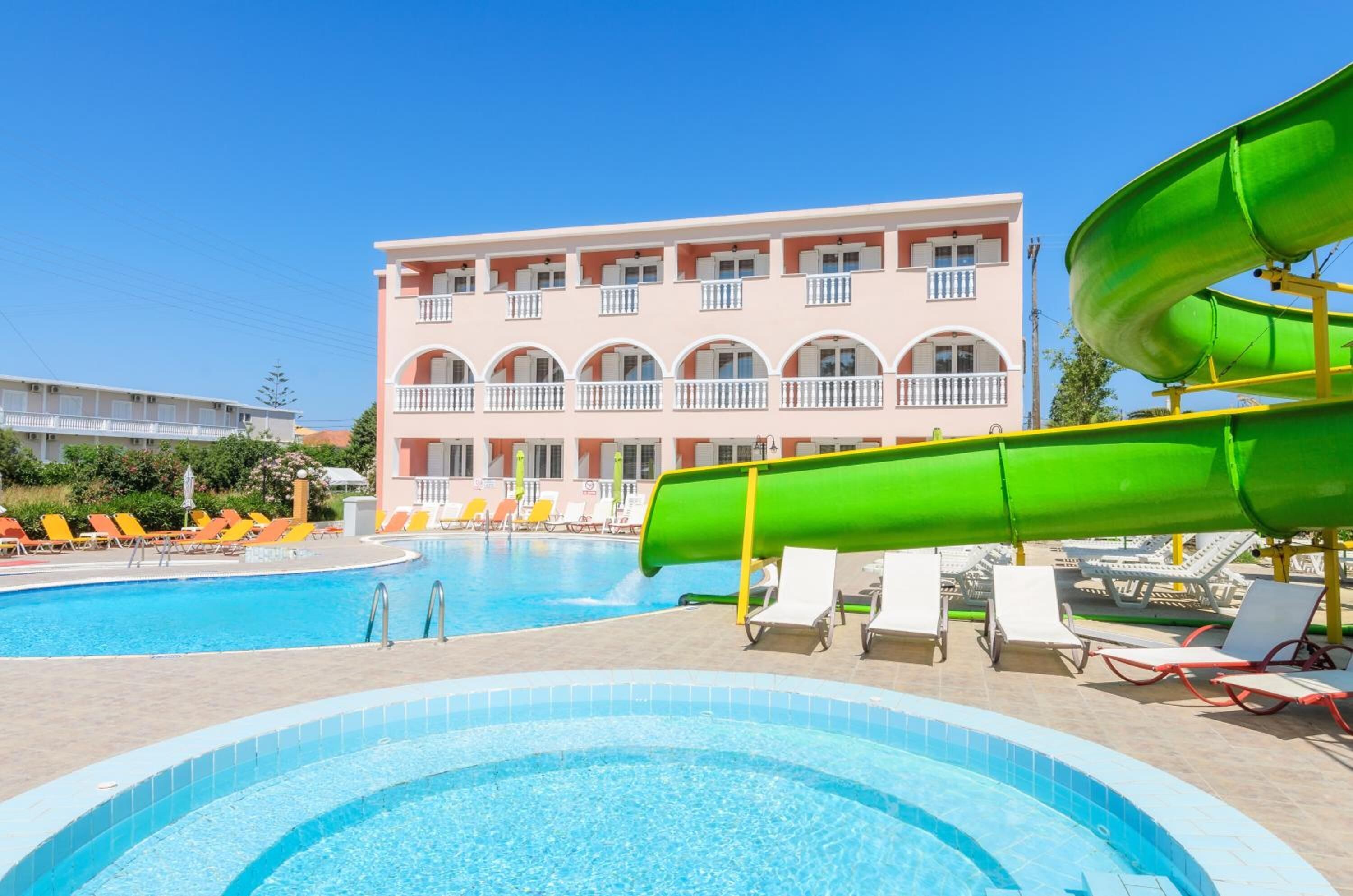 Photo - Savvas-Deval Hotel