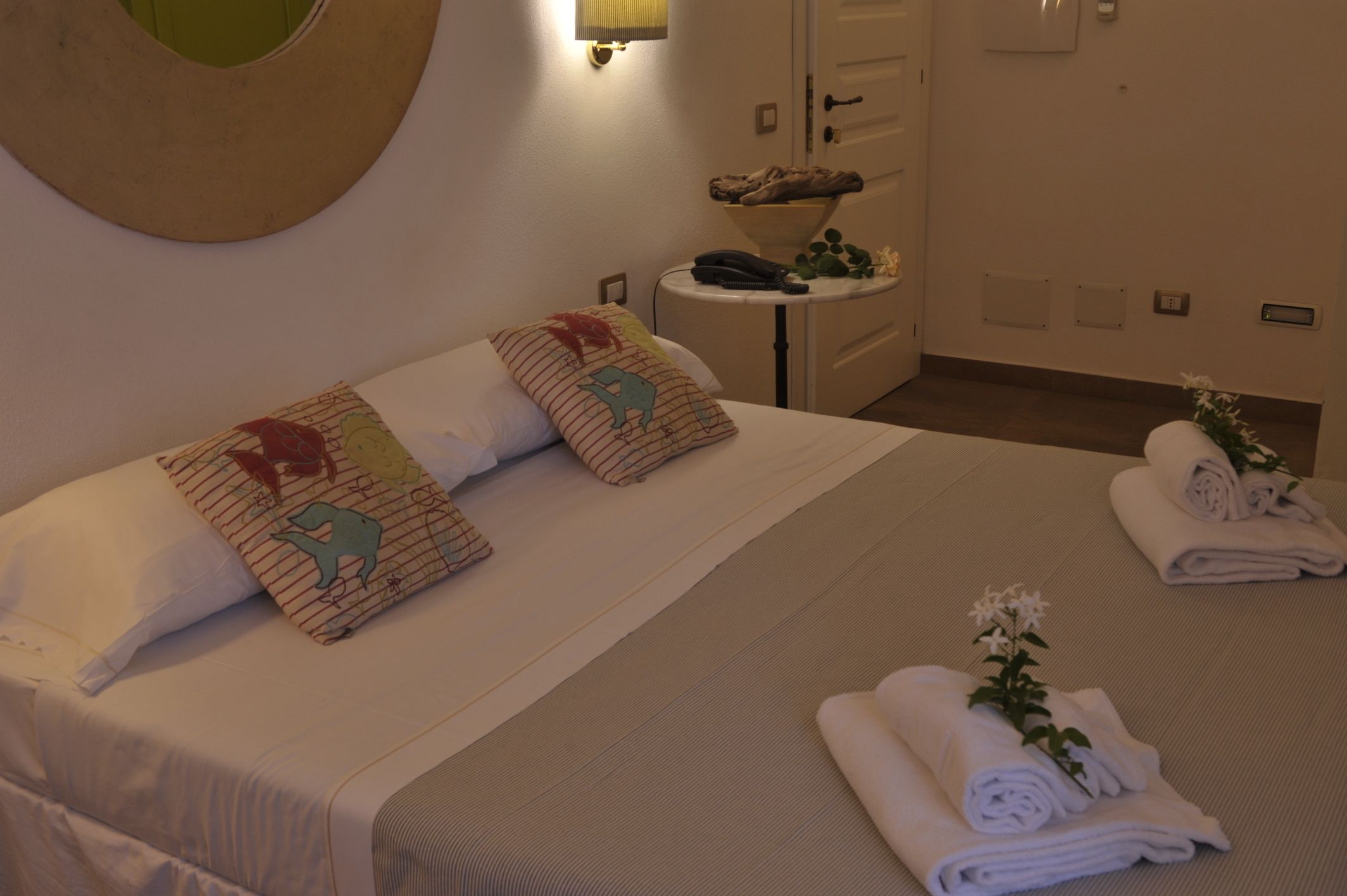 Classic Double Room | Premium bedding, minibar, in-room safe, desk