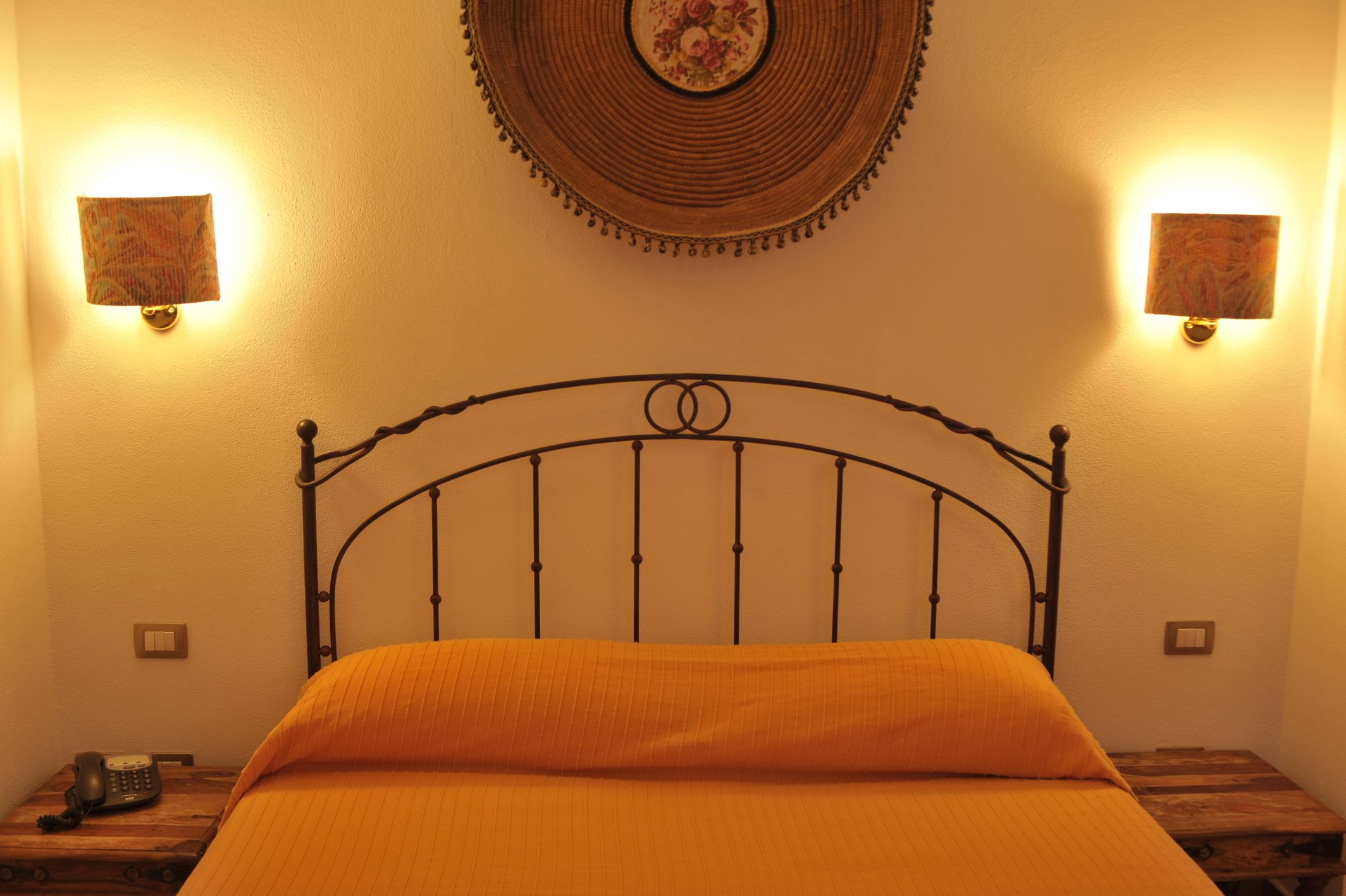 classic double room | premium bedding, minibar, in-room safe, desk