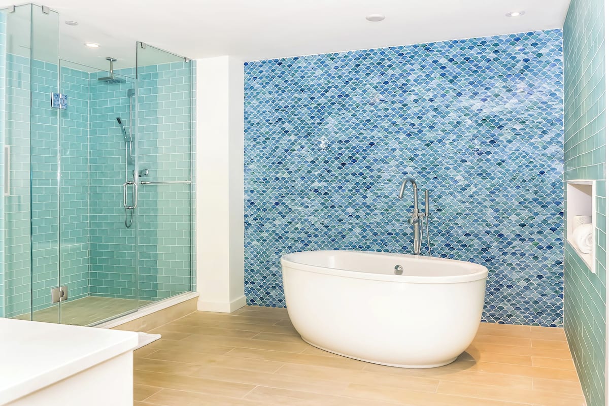 presidential suite | bathroom | free toiletries, hair dryer, towels, soap