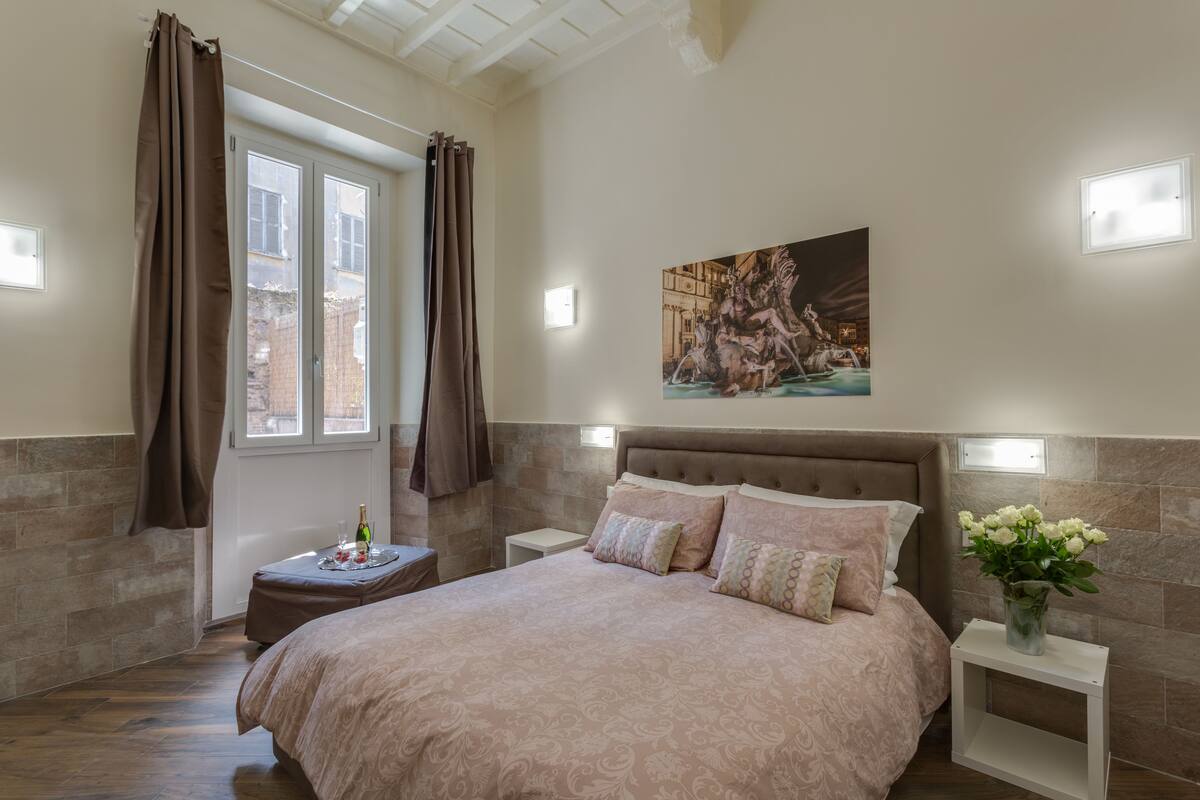 Deluxe Triple Room | Premium bedding, minibar, in-room safe, desk