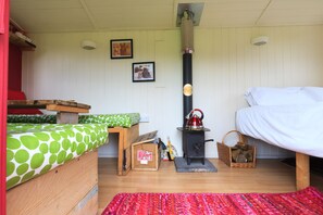 Mökki | Huoneen varustelu