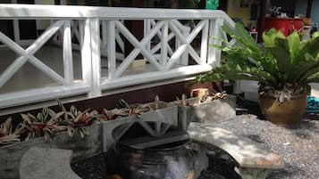 Enceinte de lâhĂ©bergement