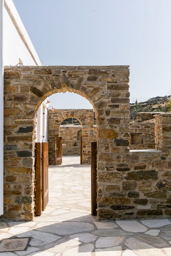 imarkellis boutique villas