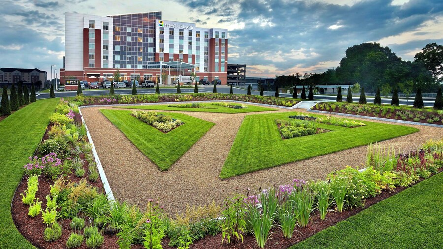 Hyatt Place Warwick / Providence Airport
