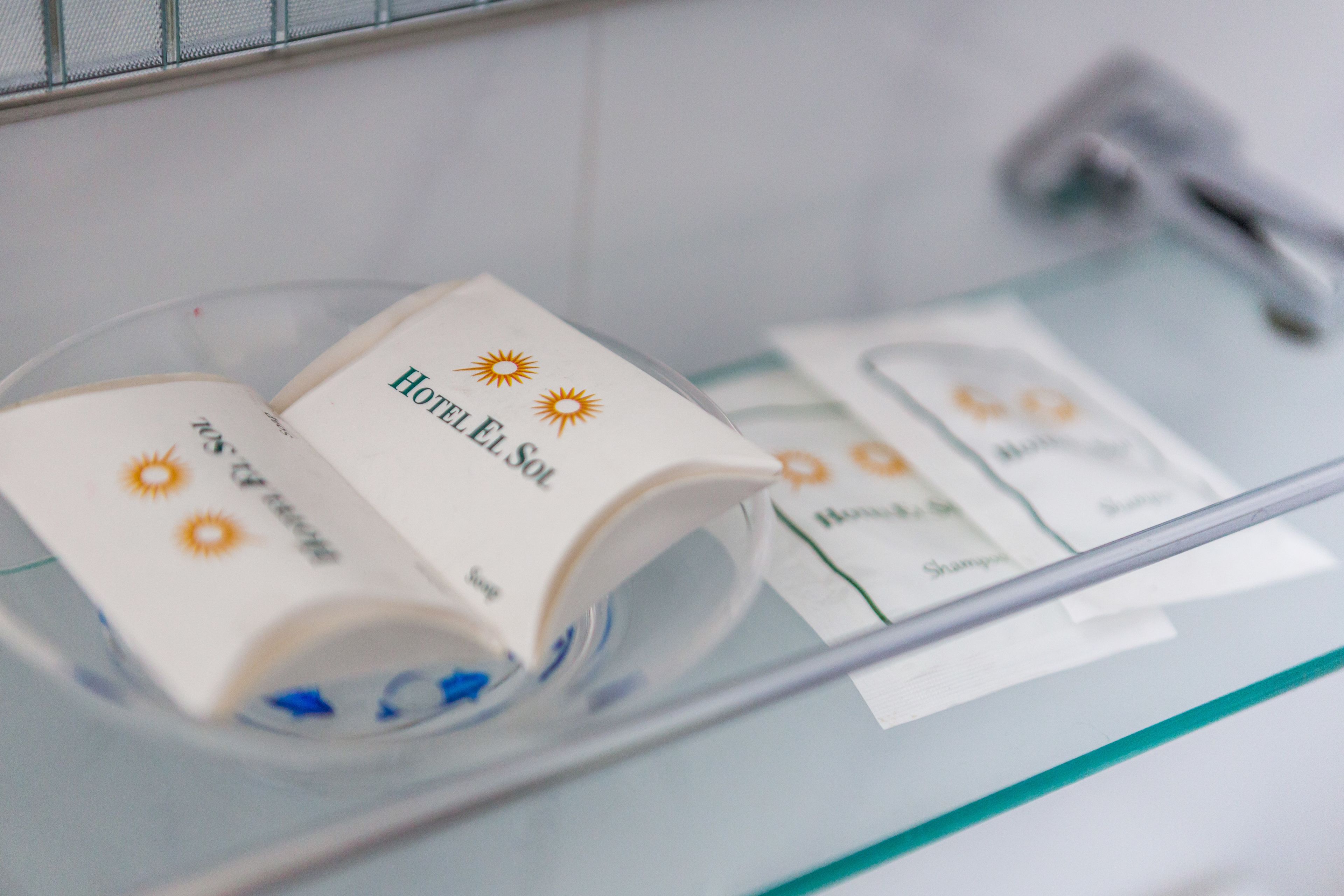 double room | bathroom amenities | shower, free toiletries, hair dryer, towels