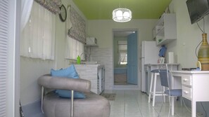 Interior - Stay Awhile Apartment (Harrismith)