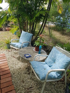 Garden - Stay Awhile Apartment (Harrismith)