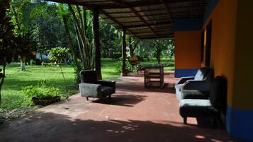 Rumah, 3 kamar tidur | Teras/patio