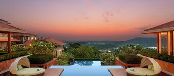 坎多林希爾頓果阿度假村飯店