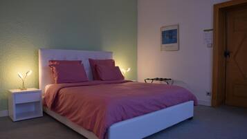 Décoration personnalisée, ameublement personnalisé, bureau