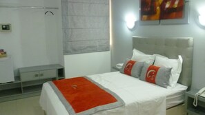 Double Room | In-room safe, desk, iron/ironing board, free WiFi - Miski Sol (Piura)
