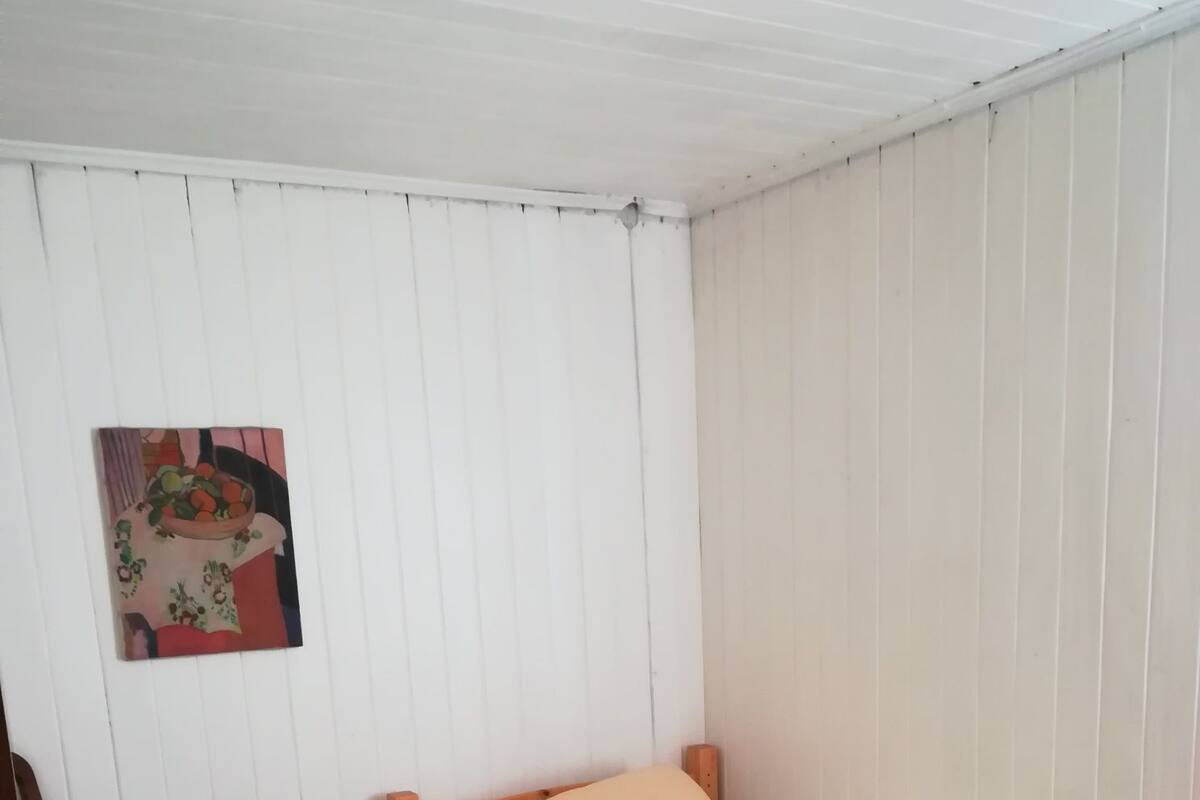 Chambre Simple Standard, dortoir mixte, salle de bains commune, dans la tour | Lits pliants/supplémentaires, Wi-Fi gratuit