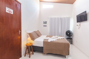 高档床上用品、特色装修、遮光窗帘、熨斗/熨板