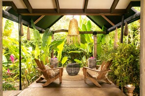 Interior detail - Serenity Villa (Cahuita)