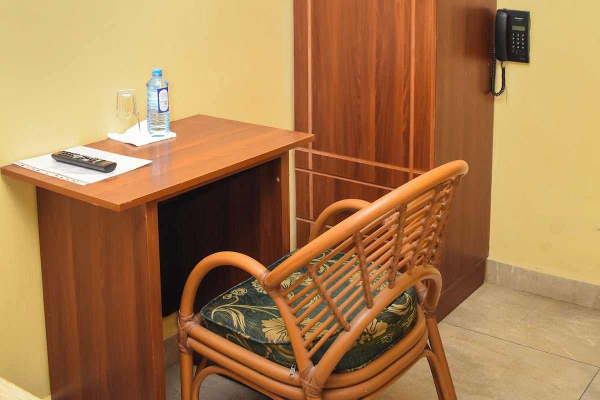 Desk, laptop workspace, soundproofing, iron/ironing board (on request)