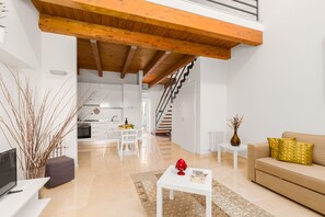 Babybetten, kostenlose Zustellbetten, kostenloses WLAN, Bettwäsche