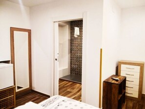 Premium bedding, individually decorated, individually furnished - Casa Rural Boada (Villamiel)