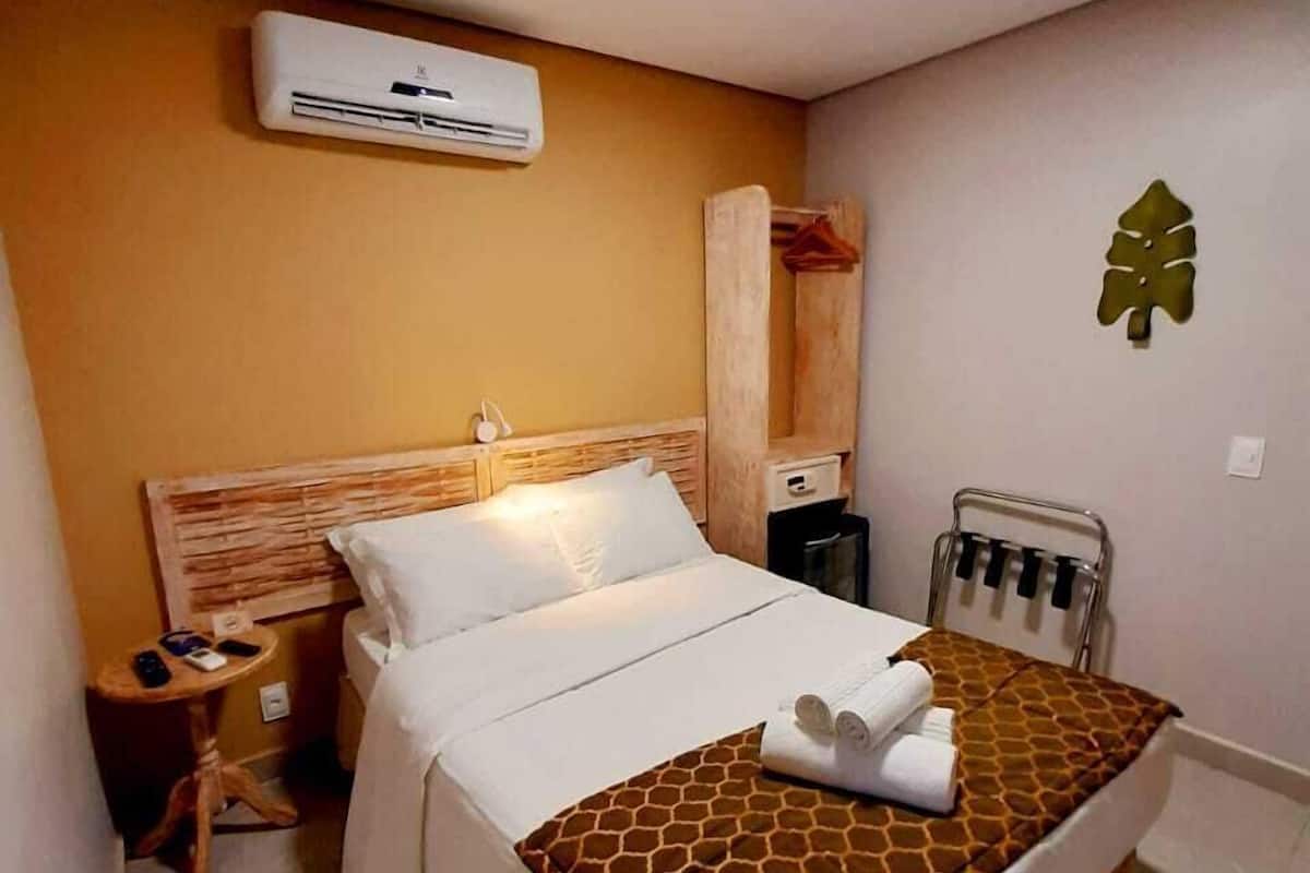 Standard Double Room, 1 Double Bed | 1 bedroom, minibar, in-room safe, individually decorated