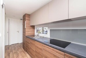 Private kitchen - Amadria Park Camping Sibenik Mobile Homes (Sibenik)