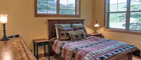 منزل (4 Bedrooms) | المنشأة من الخارج