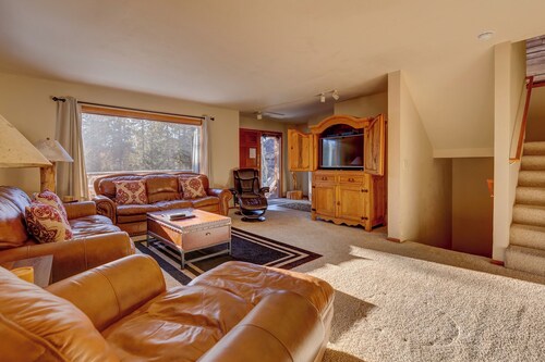 72 Clubhouse Rd Private Home with Hot Tub
